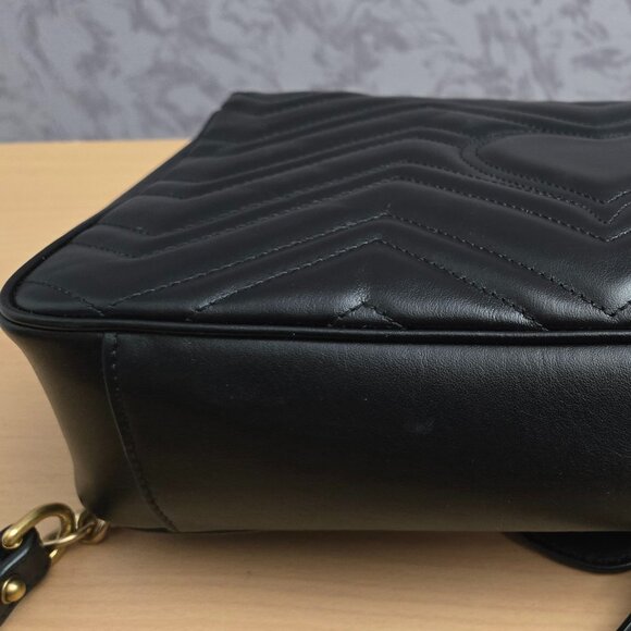 GUCCI GG Marmont Medium Matelasse Shoulder Bag Black - Picture 11 of 16